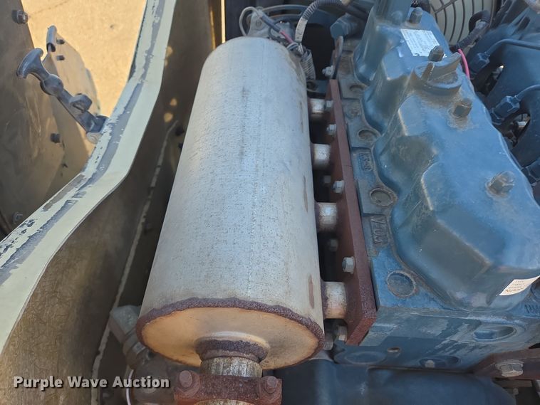 image for item DT5317 2002 Ingersoll Rand DD-28HF double drum vibratory roller