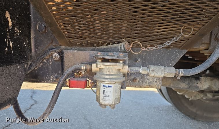 image for item DT5318 1990 GMC 7000 dump truck