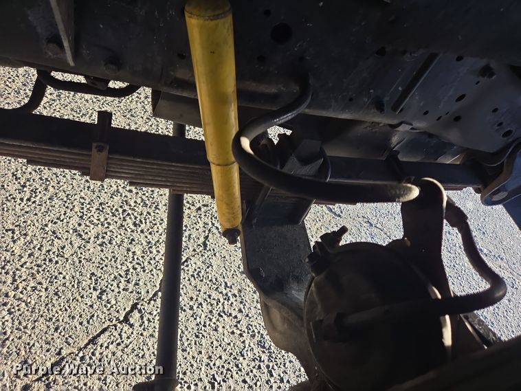 image for item DT5318 1990 GMC 7000 dump truck