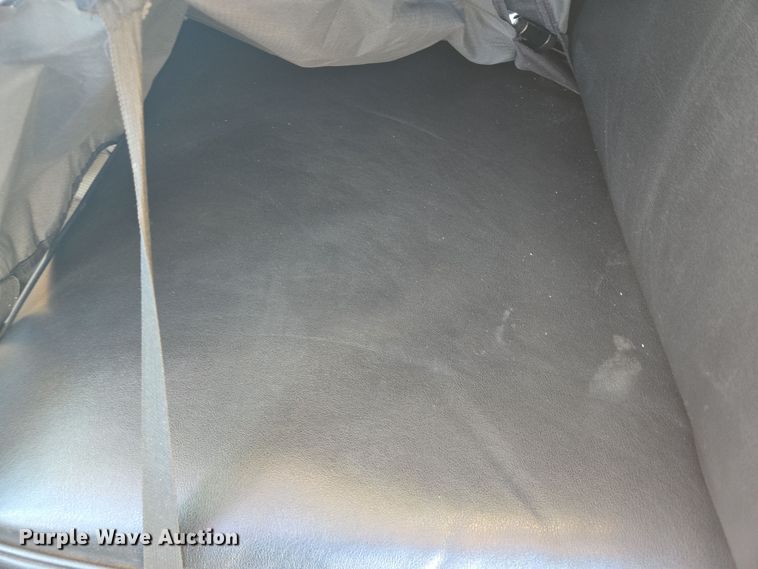 image for item DT5318 1990 GMC 7000 dump truck