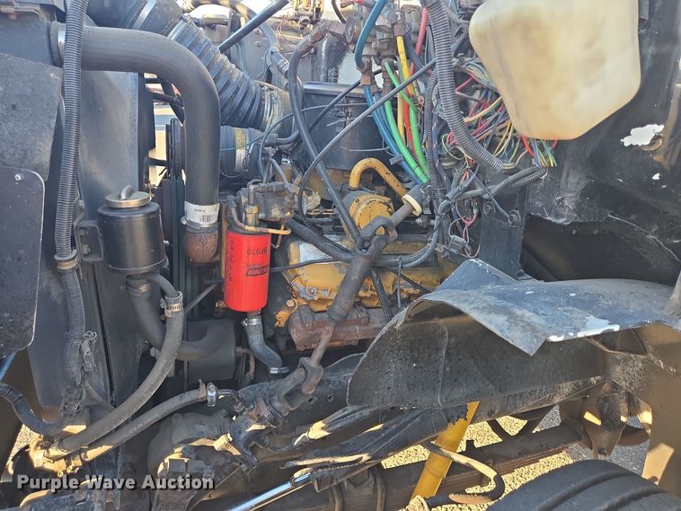 image for item DT5318 1990 GMC 7000 dump truck