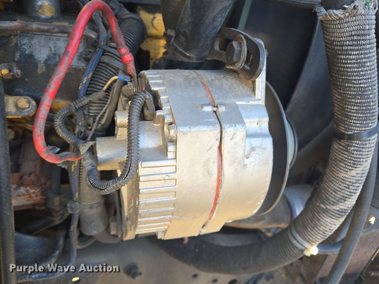 image for item DT5318 1990 GMC 7000 dump truck