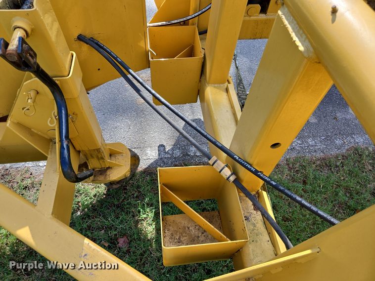 image for item DT5332 1984 Butler reel trailer