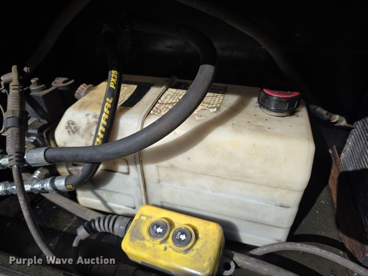 image for item DT5332 1984 Butler reel trailer