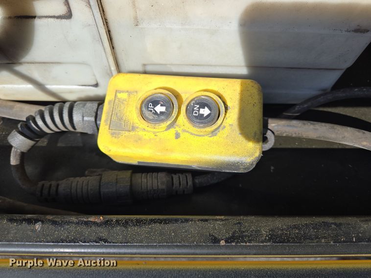 image for item DT5332 1984 Butler reel trailer