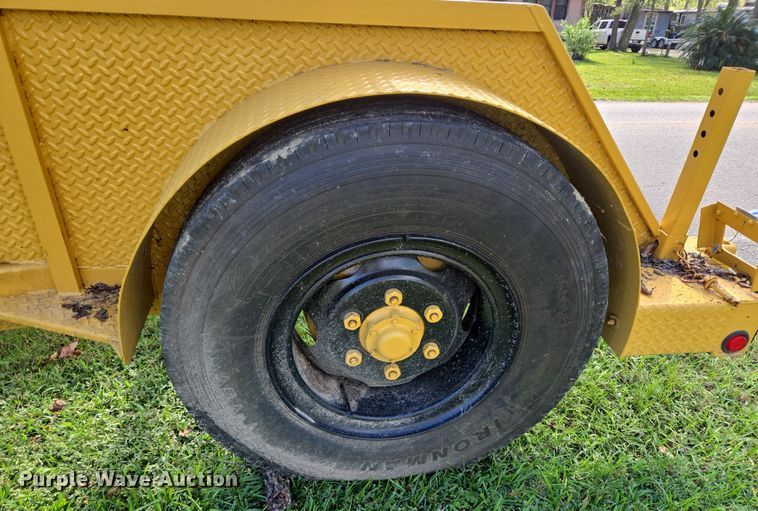 image for item DT5332 1984 Butler reel trailer