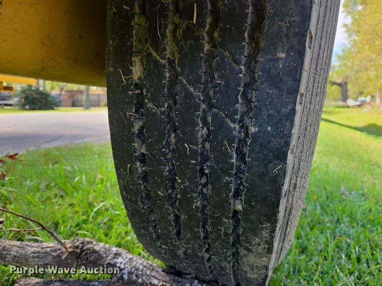 image for item DT5332 1984 Butler reel trailer