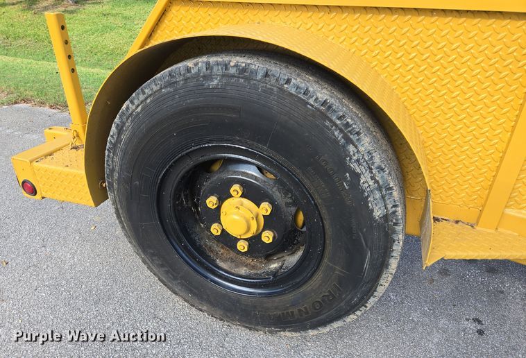 image for item DT5332 1984 Butler reel trailer