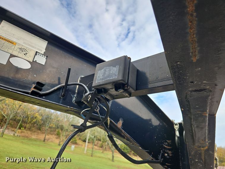 image for item DT7539 2012 Big Tex Gooseneck 36T equipment trailer