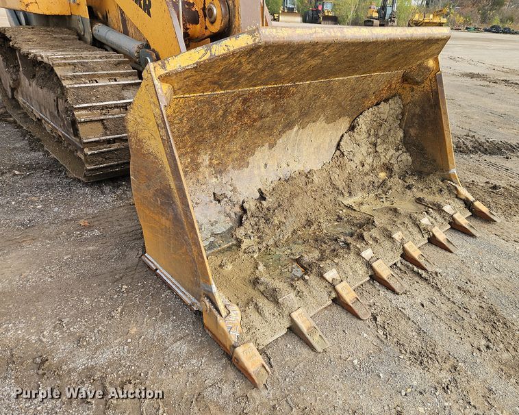 image for item DT7551 Liebherr LR 634 track loader