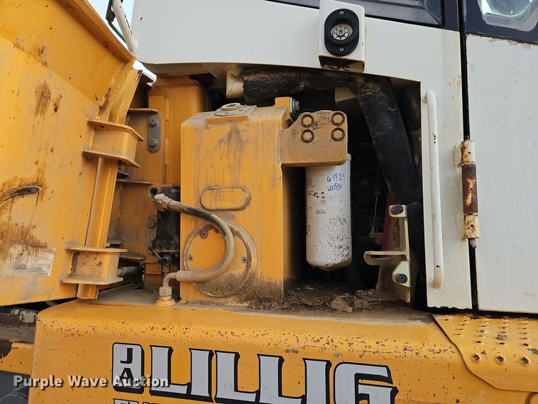 image for item DT7551 Liebherr LR 634 track loader