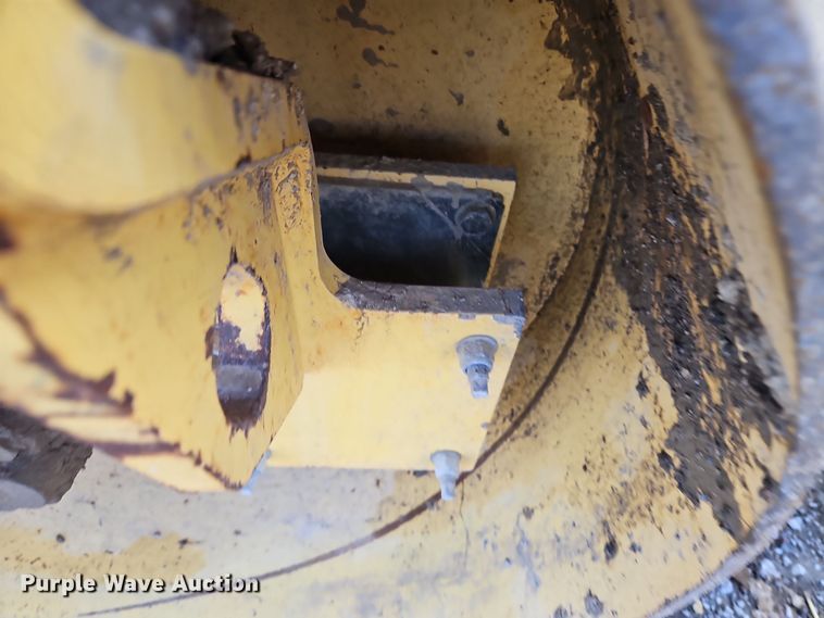 image for item DT7554 2005 Dynapac CC142 double drum vibratory roller