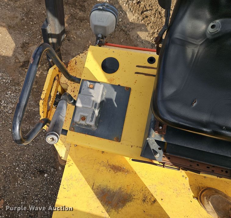 image for item DT7554 2005 Dynapac CC142 double drum vibratory roller