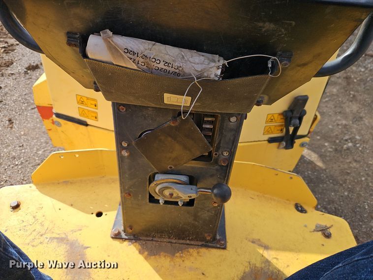 image for item DT7554 2005 Dynapac CC142 double drum vibratory roller