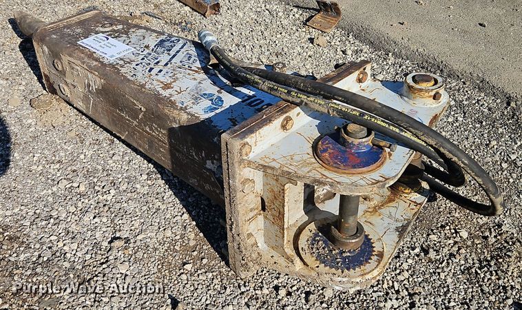 image for item DT7555 FRD F90L breaker