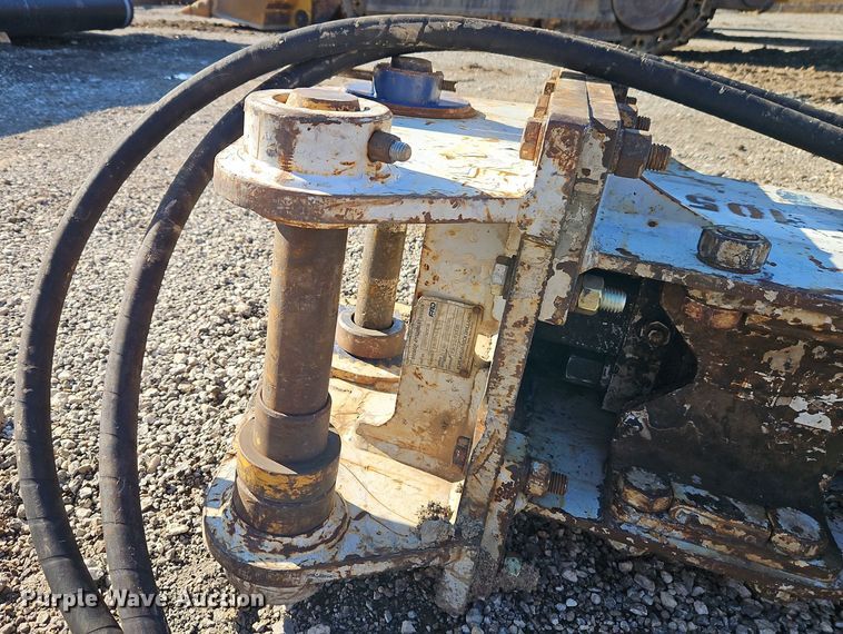 image for item DT7555 FRD F90L breaker