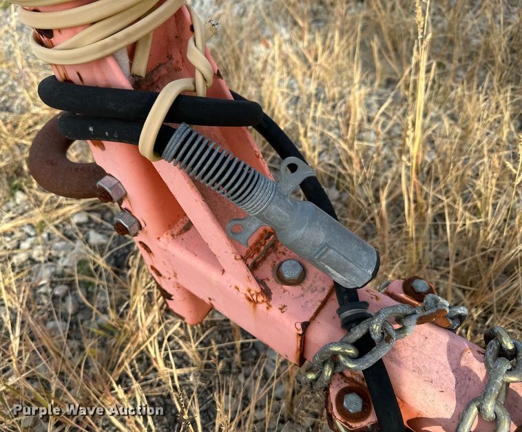 image for item DU9498 2010 National Signal, Inc. Aero-Lite  arrow board trailer