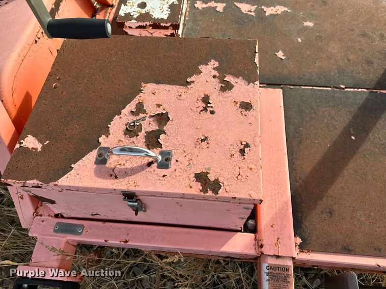 image for item DU9498 2010 National Signal, Inc. Aero-Lite  arrow board trailer