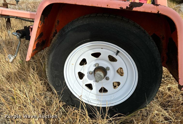 image for item DU9498 2010 National Signal, Inc. Aero-Lite  arrow board trailer