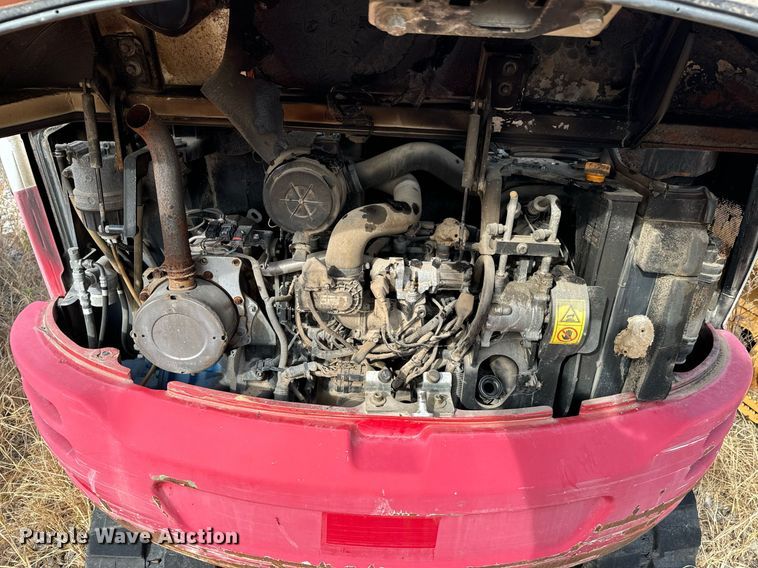 image for item DU9499 2016 Takeuchi TB240 mini excavator