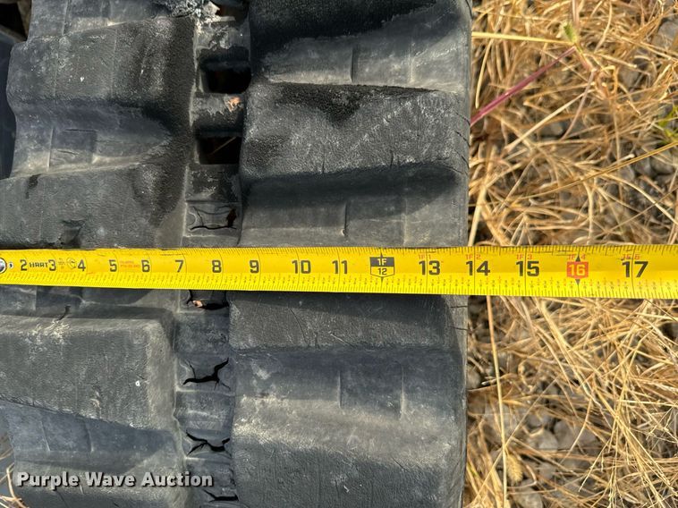 image for item DU9499 2016 Takeuchi TB240 mini excavator