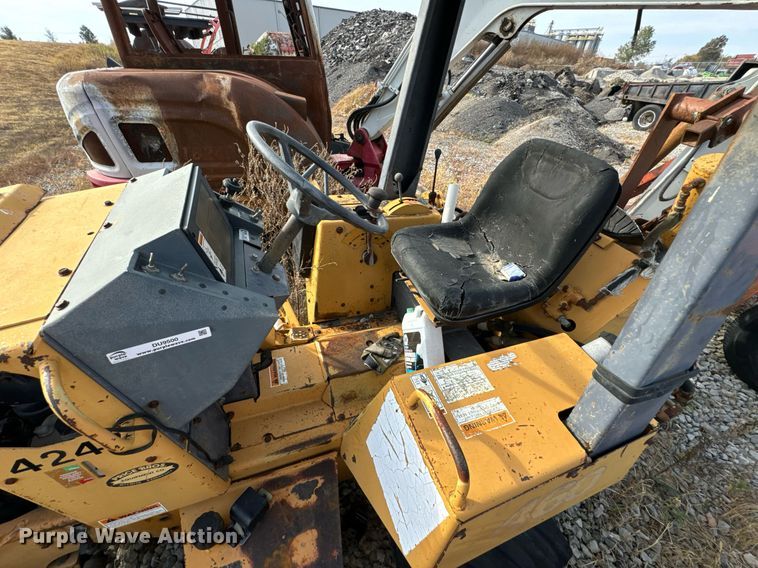 image for item DU9500 1996 Case 560 trencher