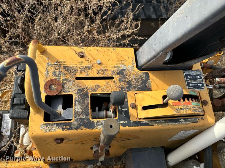 image for item DU9500 1996 Case 560 trencher