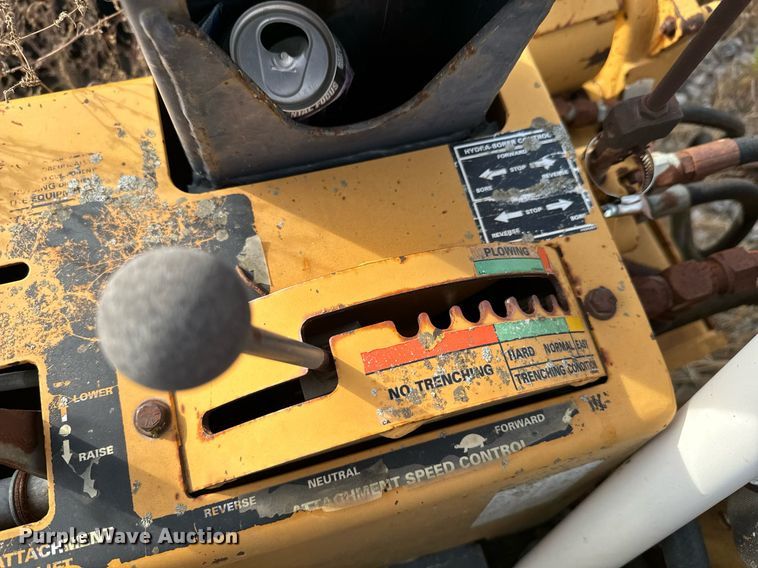 image for item DU9500 1996 Case 560 trencher