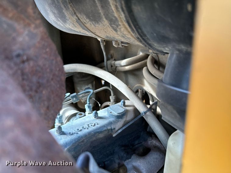 image for item DU9500 1996 Case 560 trencher