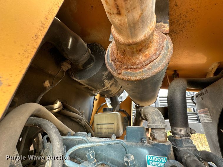 image for item DU9500 1996 Case 560 trencher