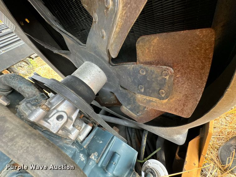 image for item DU9500 1996 Case 560 trencher