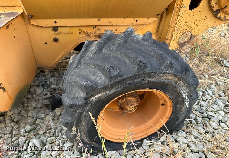 image for item DU9500 1996 Case 560 trencher