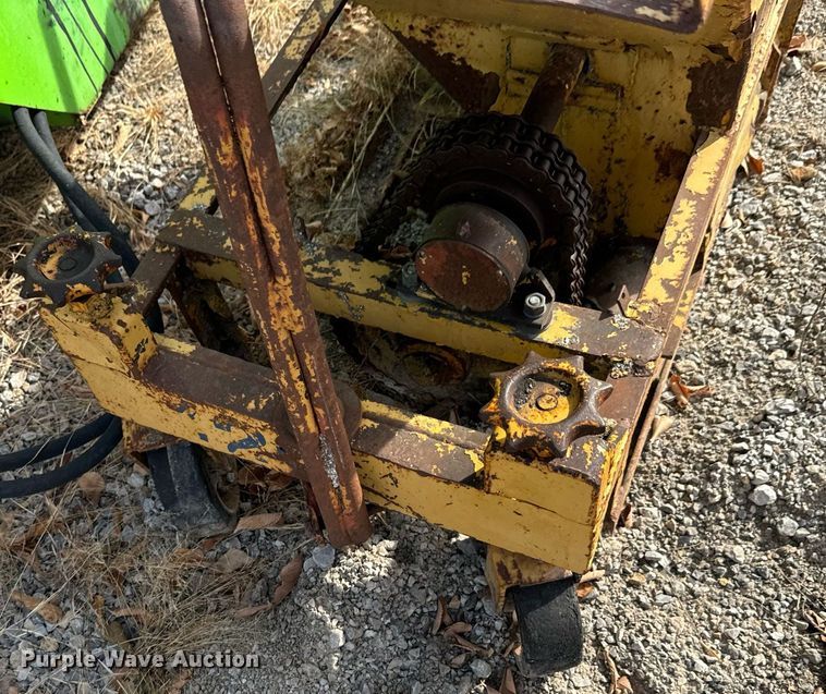 image for item DU9501 Curb machine