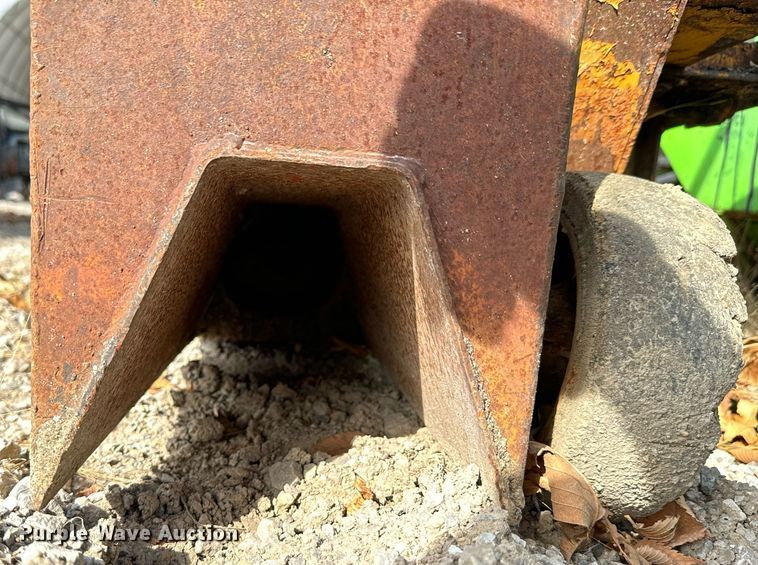 image for item DU9501 Curb machine