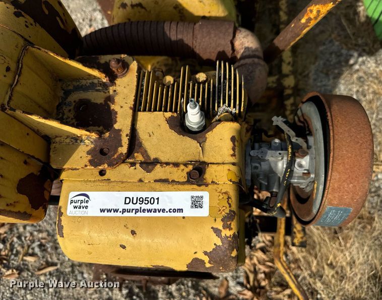 image for item DU9501 Curb machine