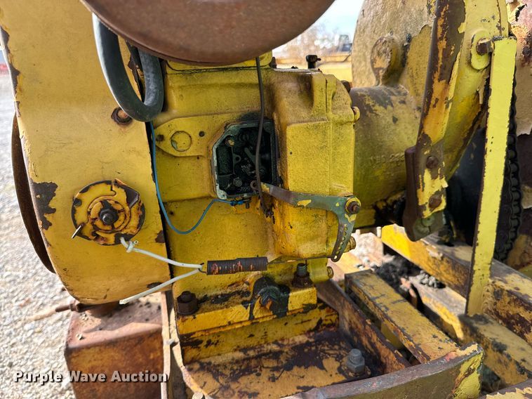 image for item DU9501 Curb machine