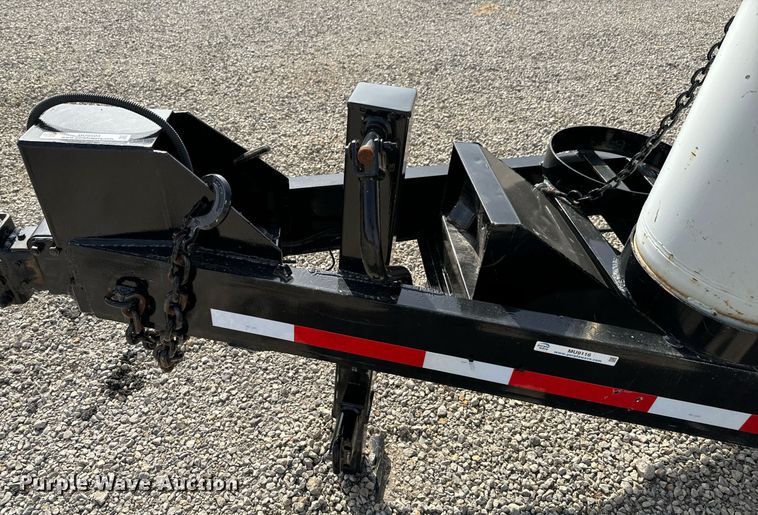 image for item DU9503 Roadmaster 300J asphalt trailer