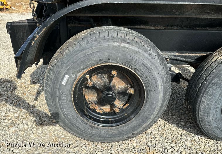 image for item DU9503 Roadmaster 300J asphalt trailer