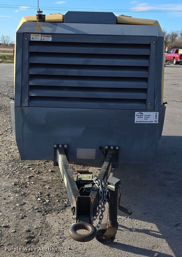 image for item DV0010 2017 Atlas Copco XATS 400 PE JD7 IT4 EB air compressor