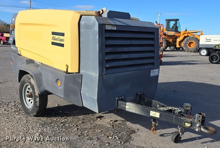 image for item DV0010 2017 Atlas Copco XATS 400 PE JD7 IT4 EB air compressor