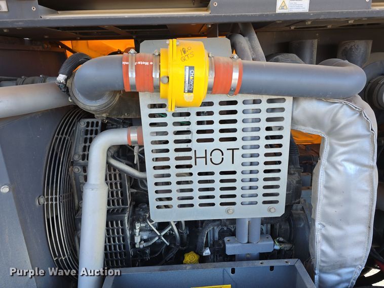 image for item DV0010 2017 Atlas Copco XATS 400 PE JD7 IT4 EB air compressor