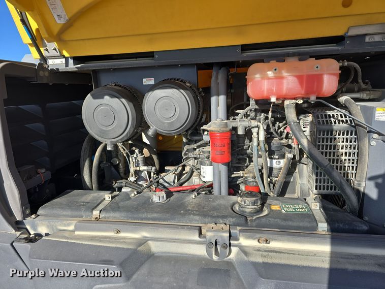 image for item DV0010 2017 Atlas Copco XATS 400 PE JD7 IT4 EB air compressor