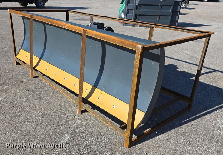 image for item DV0013 2024 Handy Attachments HSD96 skid steer dozer blade