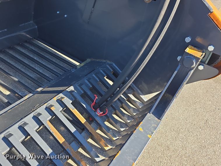 image for item DV0014 2024 LandHonor RP-12-72W skid steer rock bucket