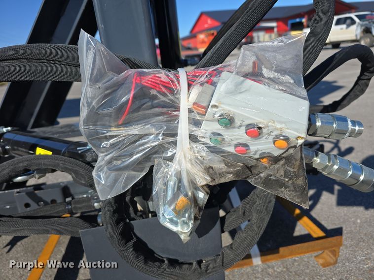 image for item DV0018 2024 Raytree RMGB96 skid steer grader