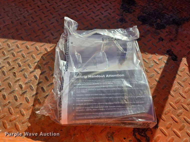 image for item DV0023 2017 Snorkel S3219E scissor lift