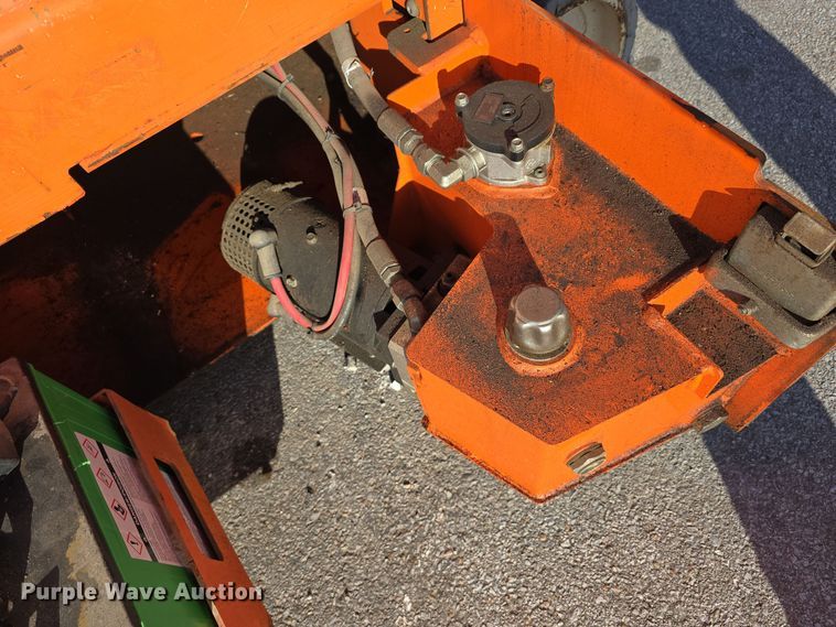 image for item DV0023 2017 Snorkel S3219E scissor lift