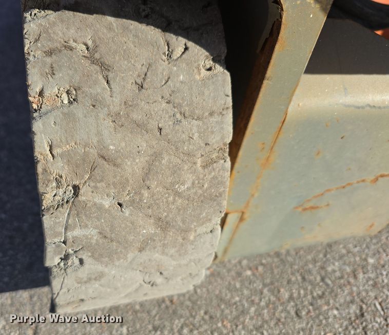 image for item DV0023 2017 Snorkel S3219E scissor lift