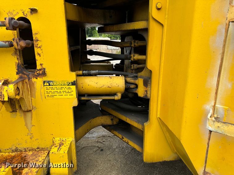 image for item DV5841 Michigan 280 dozer