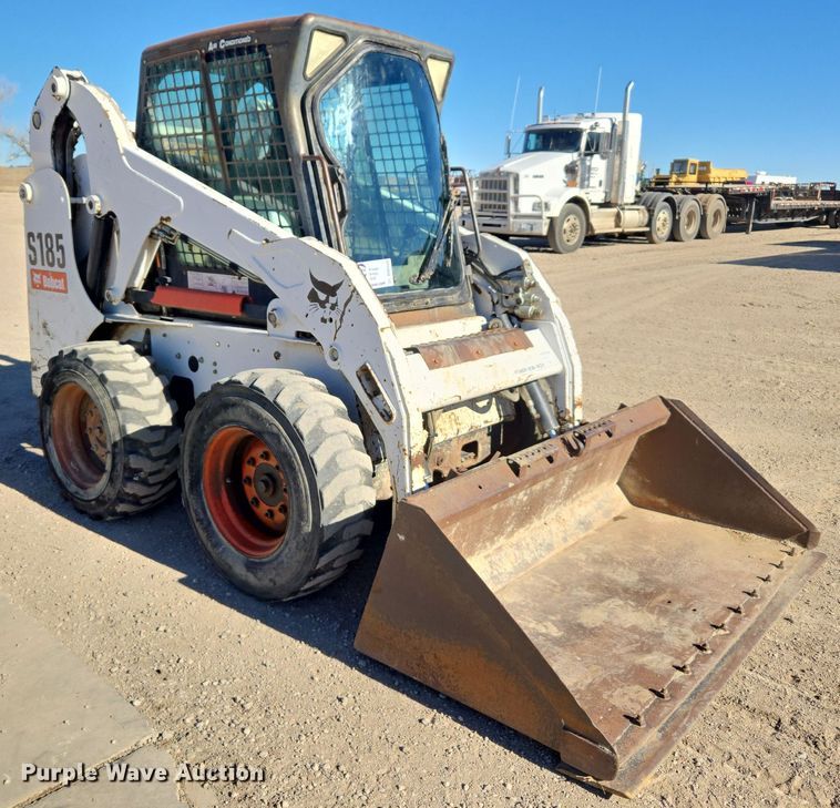 image for item DV6554 2008 Bobcat S185 skid steer loader